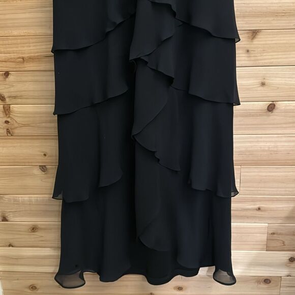 Tadashi Shoji Size 6 100% Silk Floor Length Ruffle Halter Neck Gown Maxi Dress - Picture 5 of 14